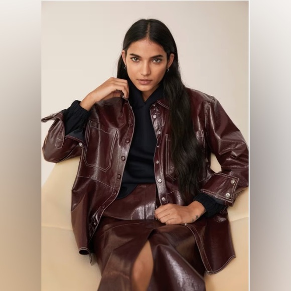 ▪️NWT Mango Patent finish overshirt with chest pockets - Picture 1 of 9